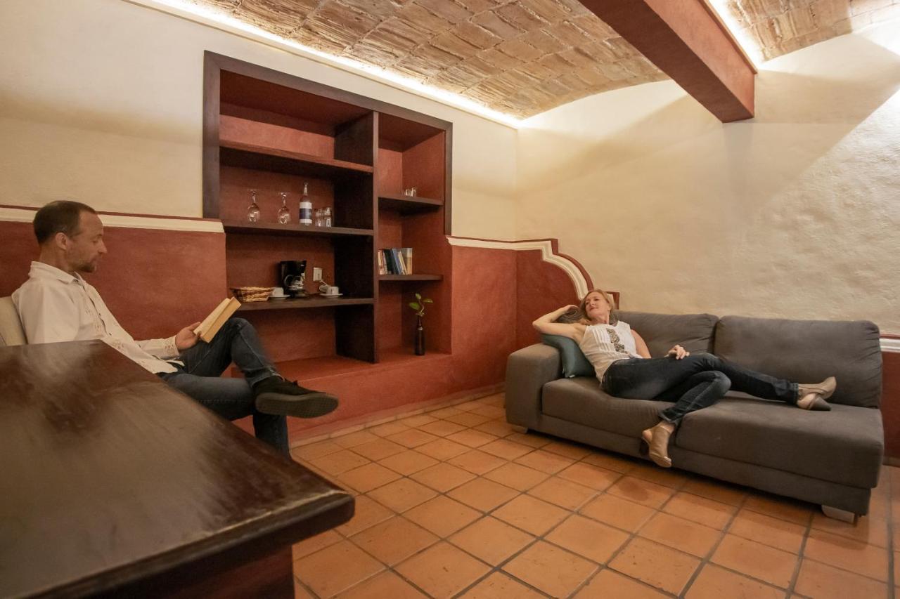 Отель Casa Del Sotano Oaxaca Экстерьер фото