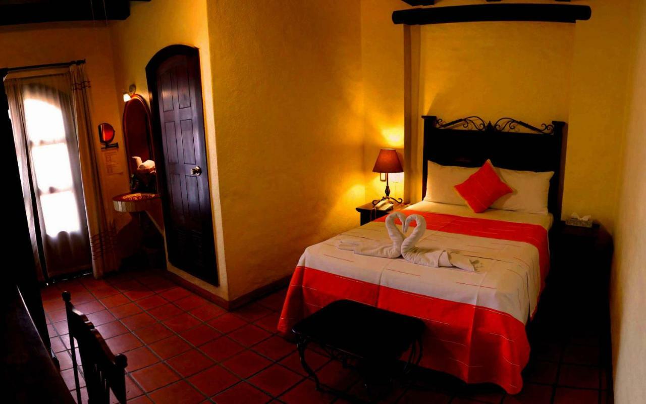 Отель Casa Del Sotano Oaxaca Экстерьер фото